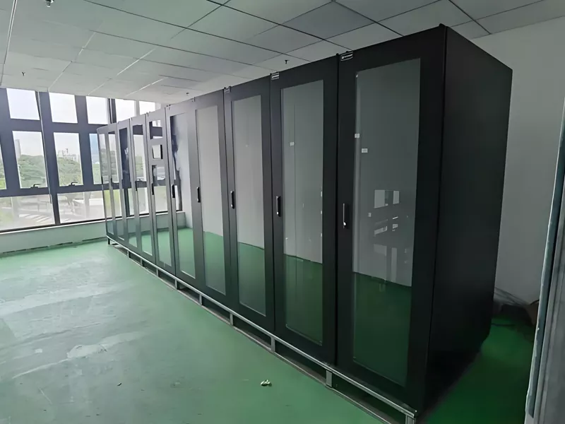 Armadio integrato per micromoduli